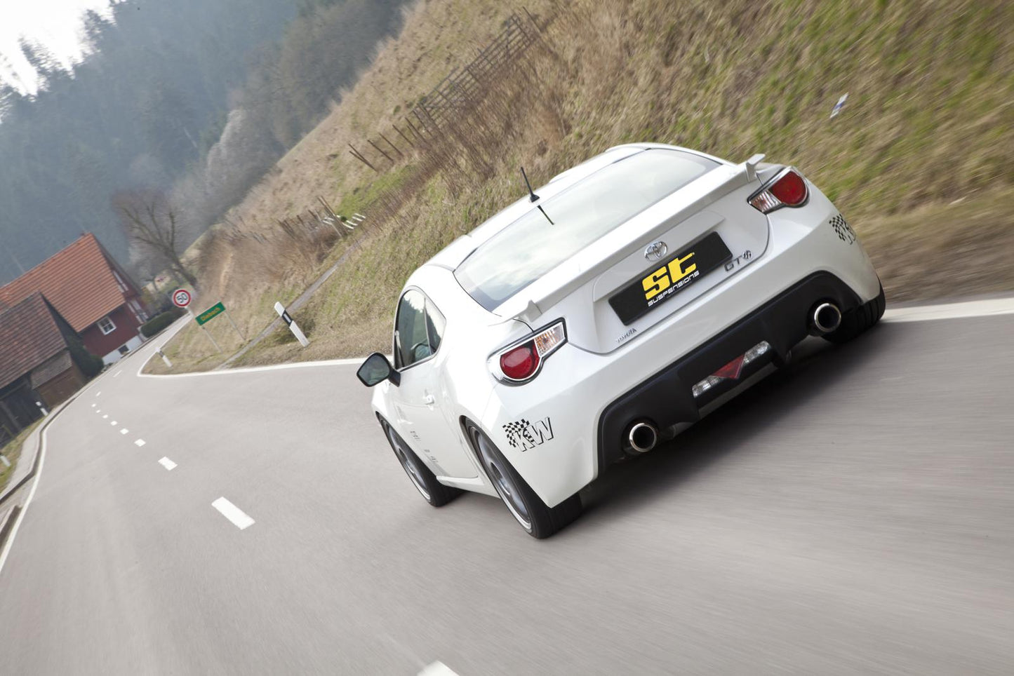 ST_Toyota_GT86_TypZN_003